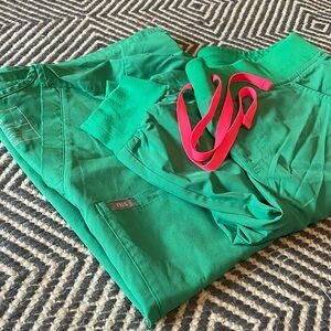 Figs Scrub Set (Small/Small P)